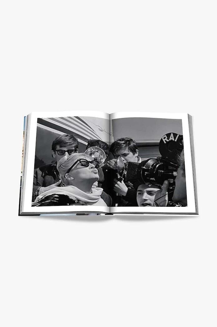 Книга Assouline Dolce Vita by Cesare Cunaccia, English
