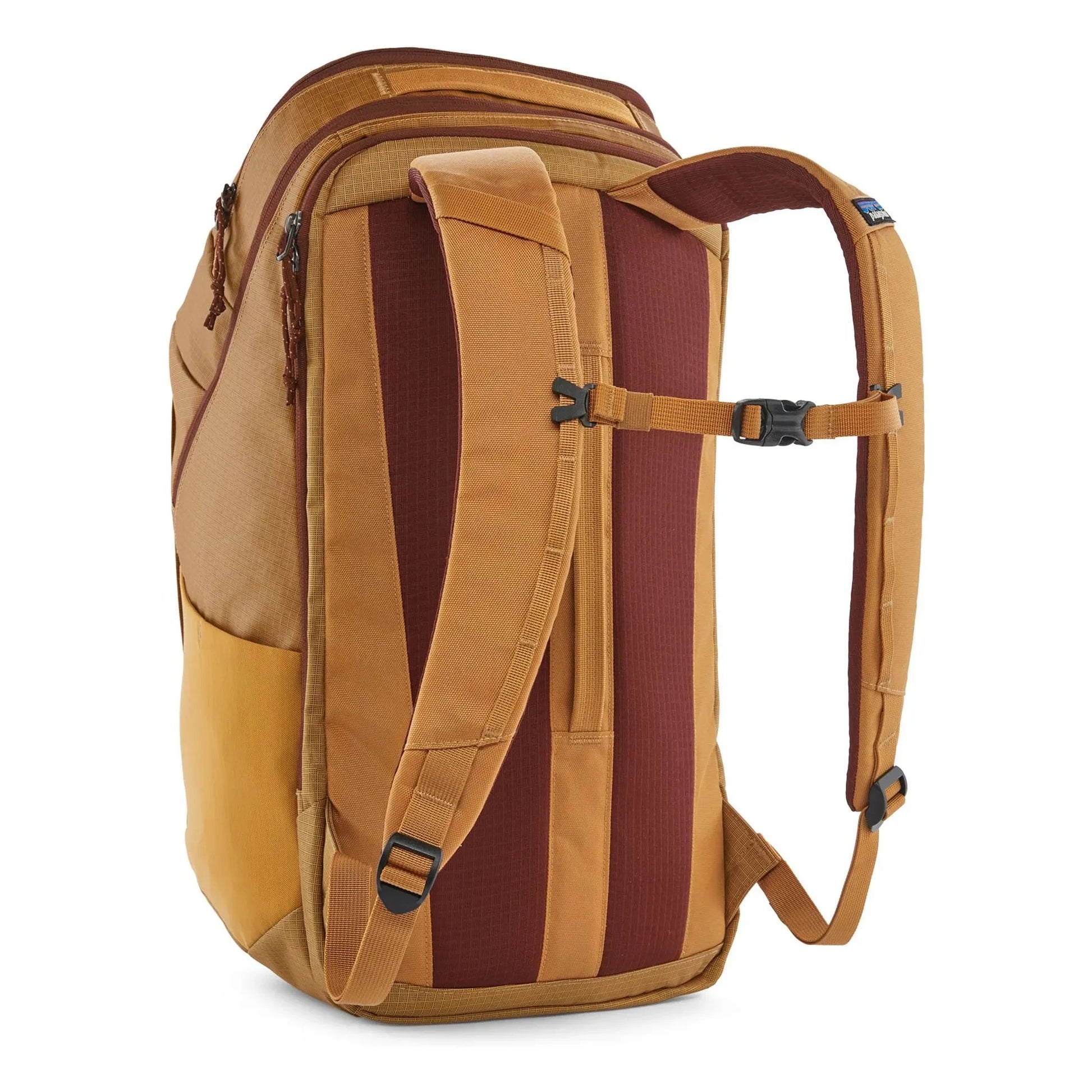 Patagonia - Black Hole Pack 32L Recycled Fiber Backpack | Camel