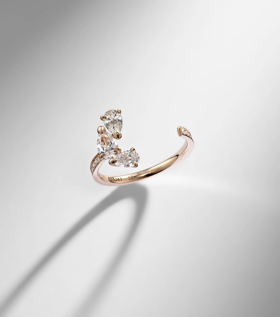 Repossi - Serti Sur Vide 18kt rose gold ring with diamonds