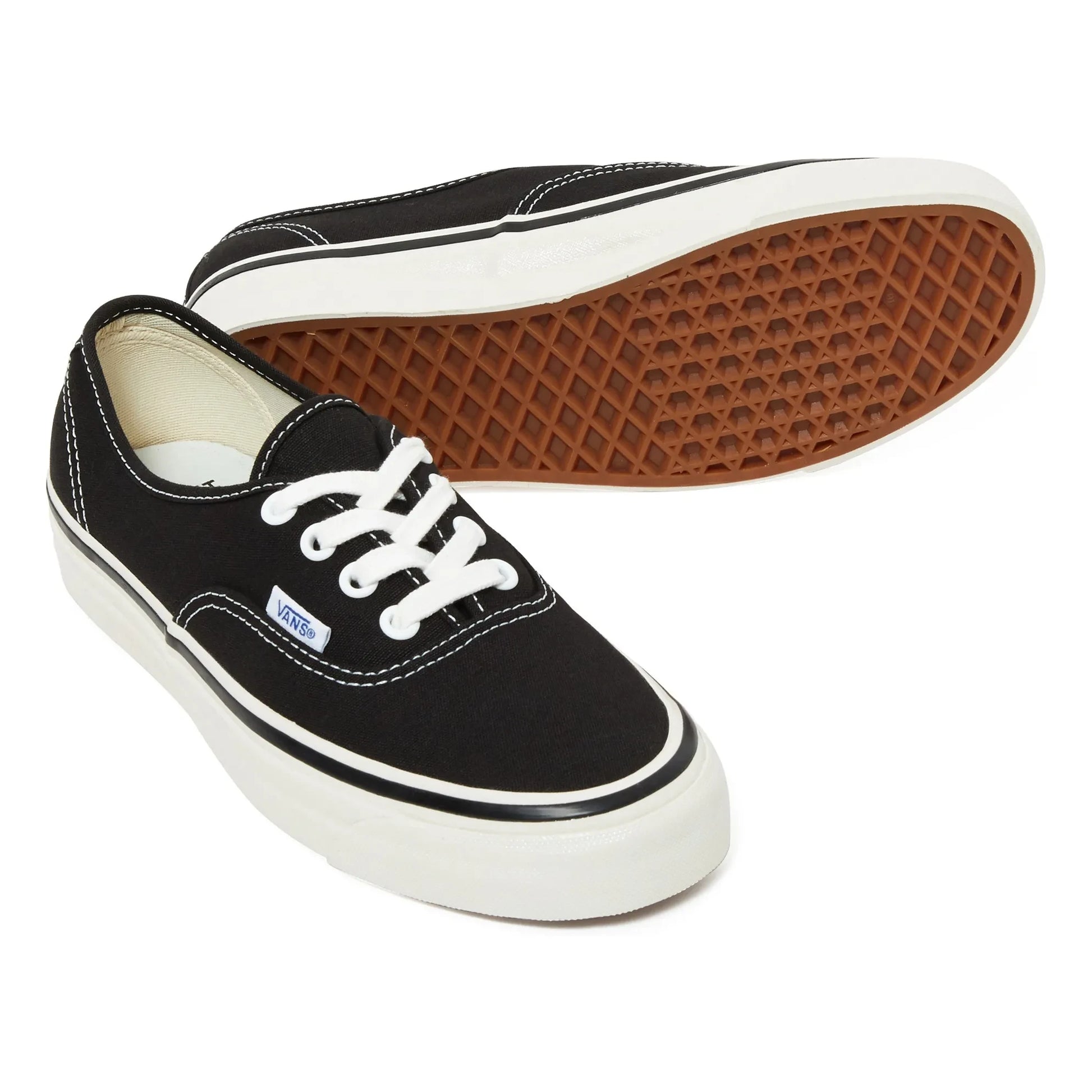 Vans - Authentic 44 Dx Sneakers - Women's Collection  | Black