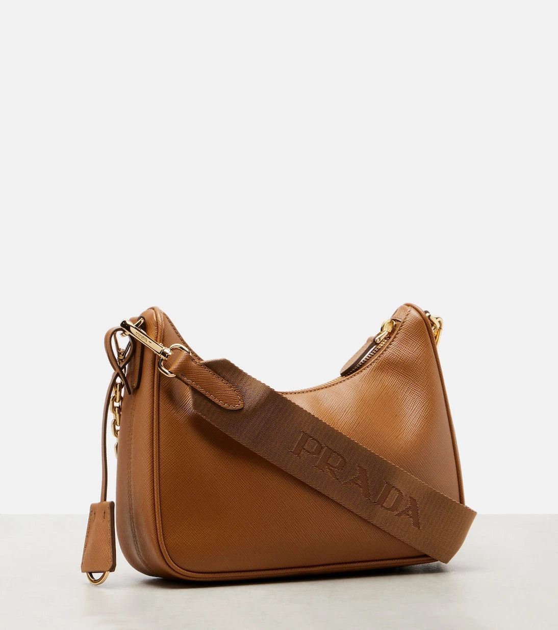 Prada - حقيبة كتف صغيرة Re-Edition 2005 جلدية
