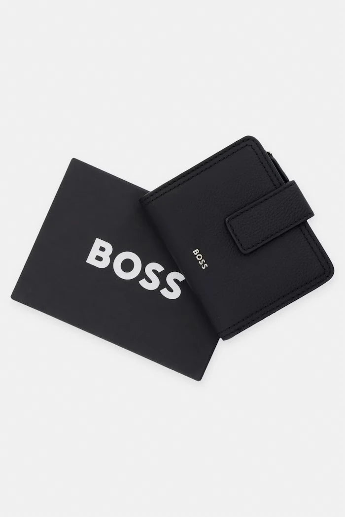 BOSS портфейл дамски от кожа Lenah new Sm Wallet