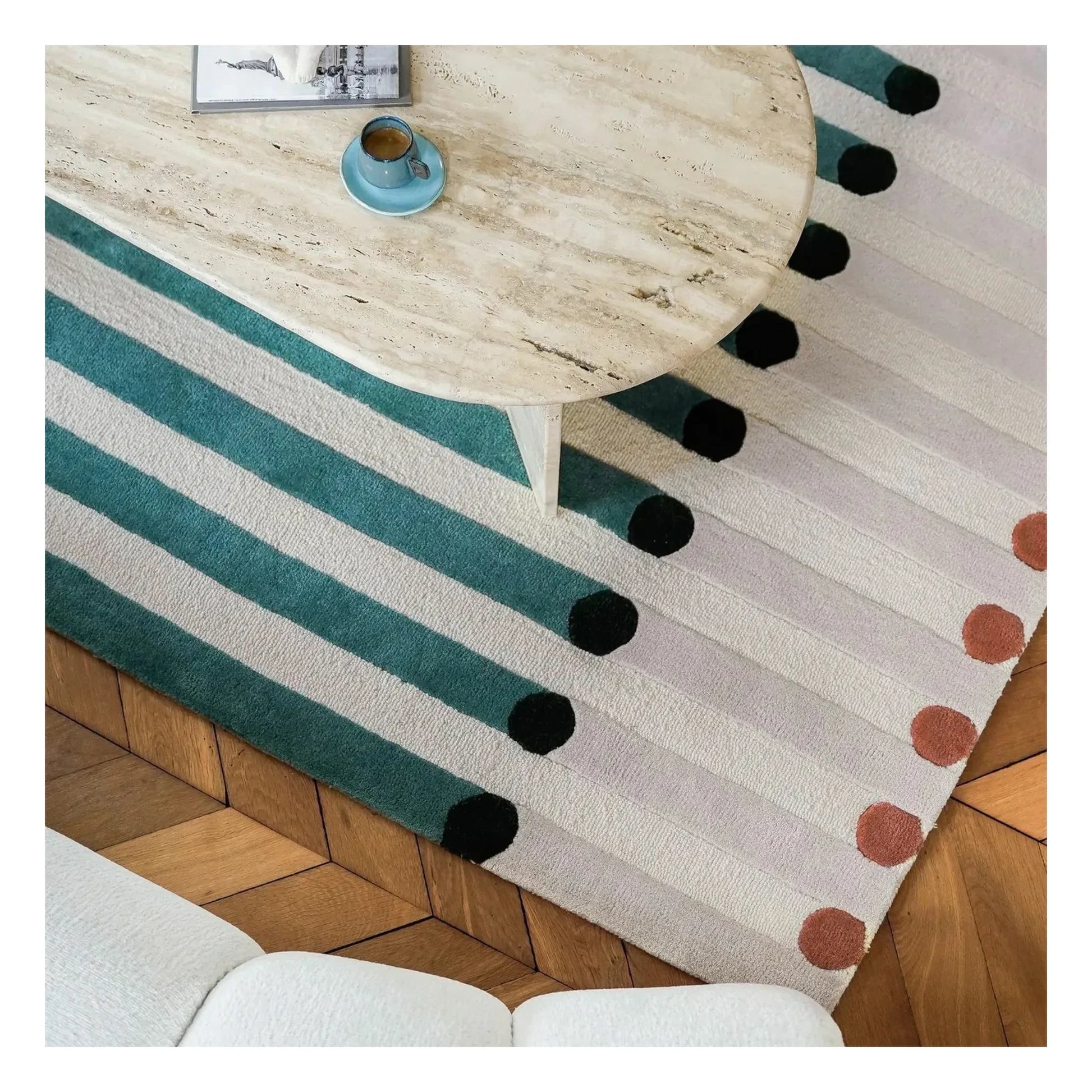 Edito - Dott carpet | Green