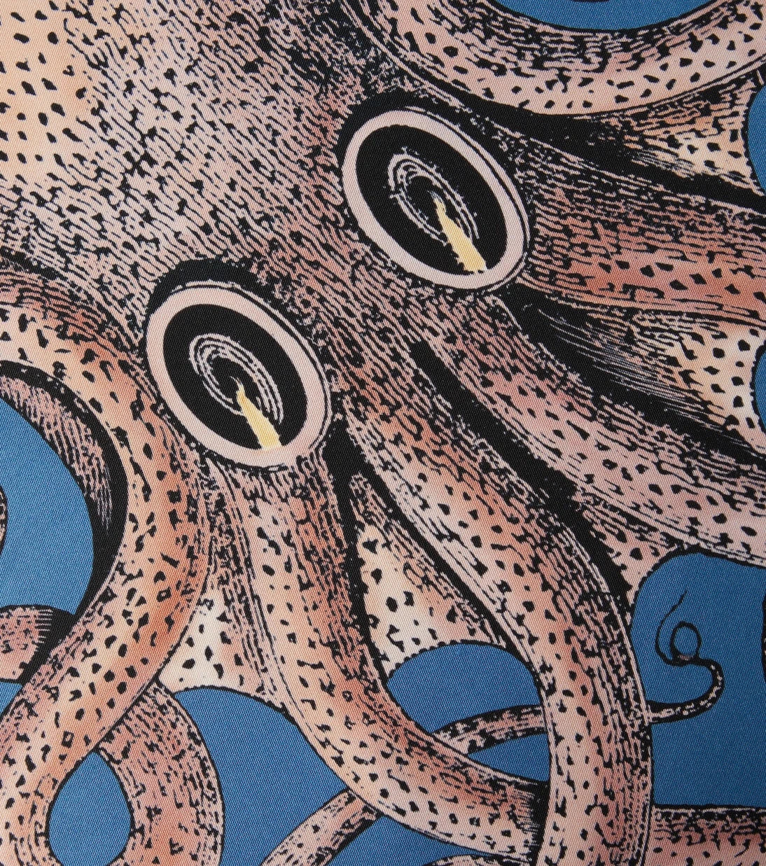 Fornasetti - وسادة بوليبو