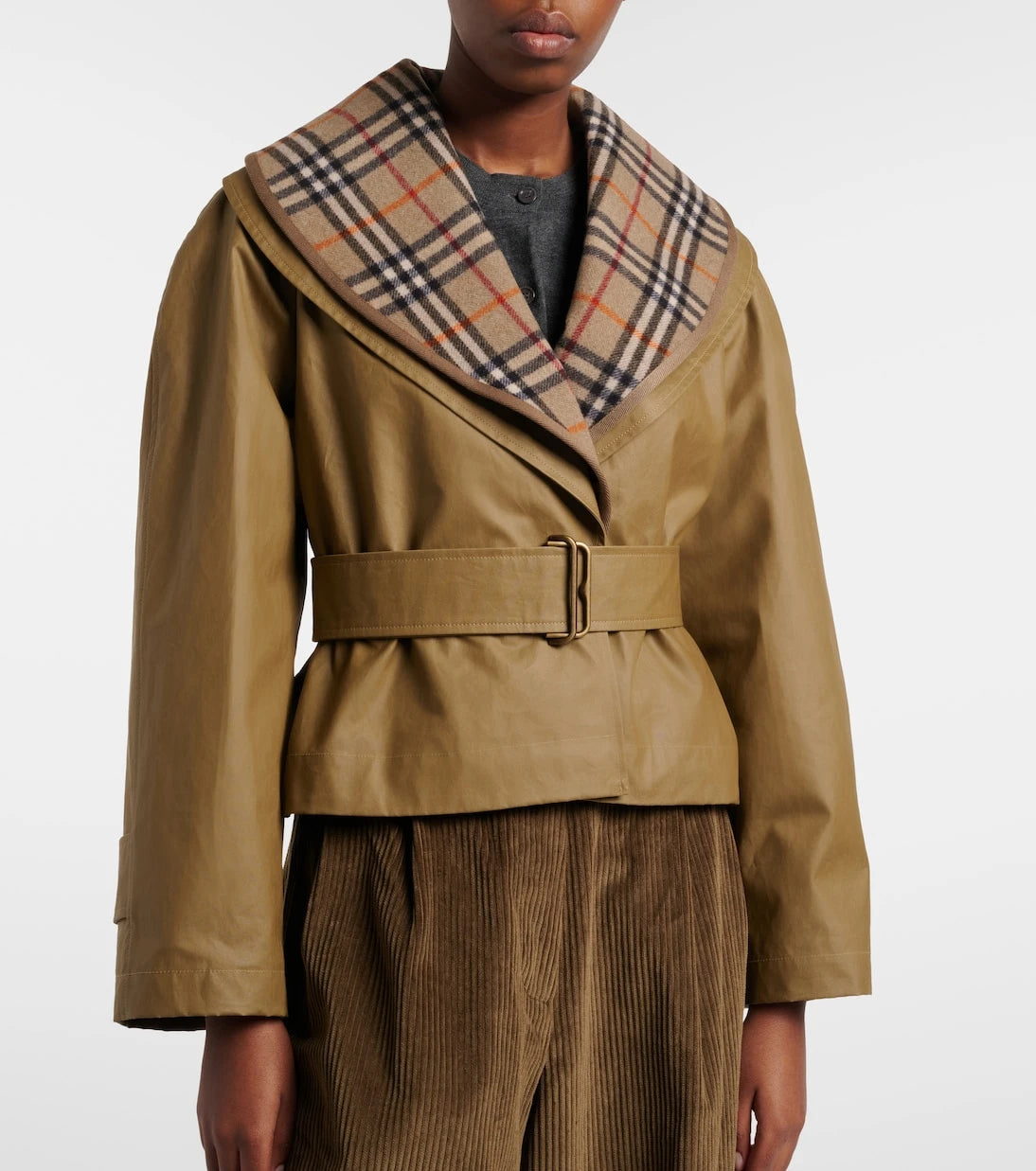 Burberry - سترة قطنية كاروهات من Burberry