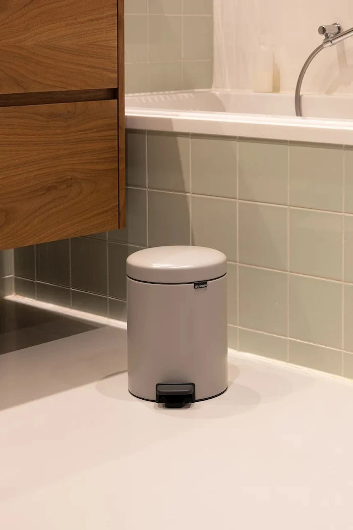 Brabantia кошче за боклук от стомана 5 l