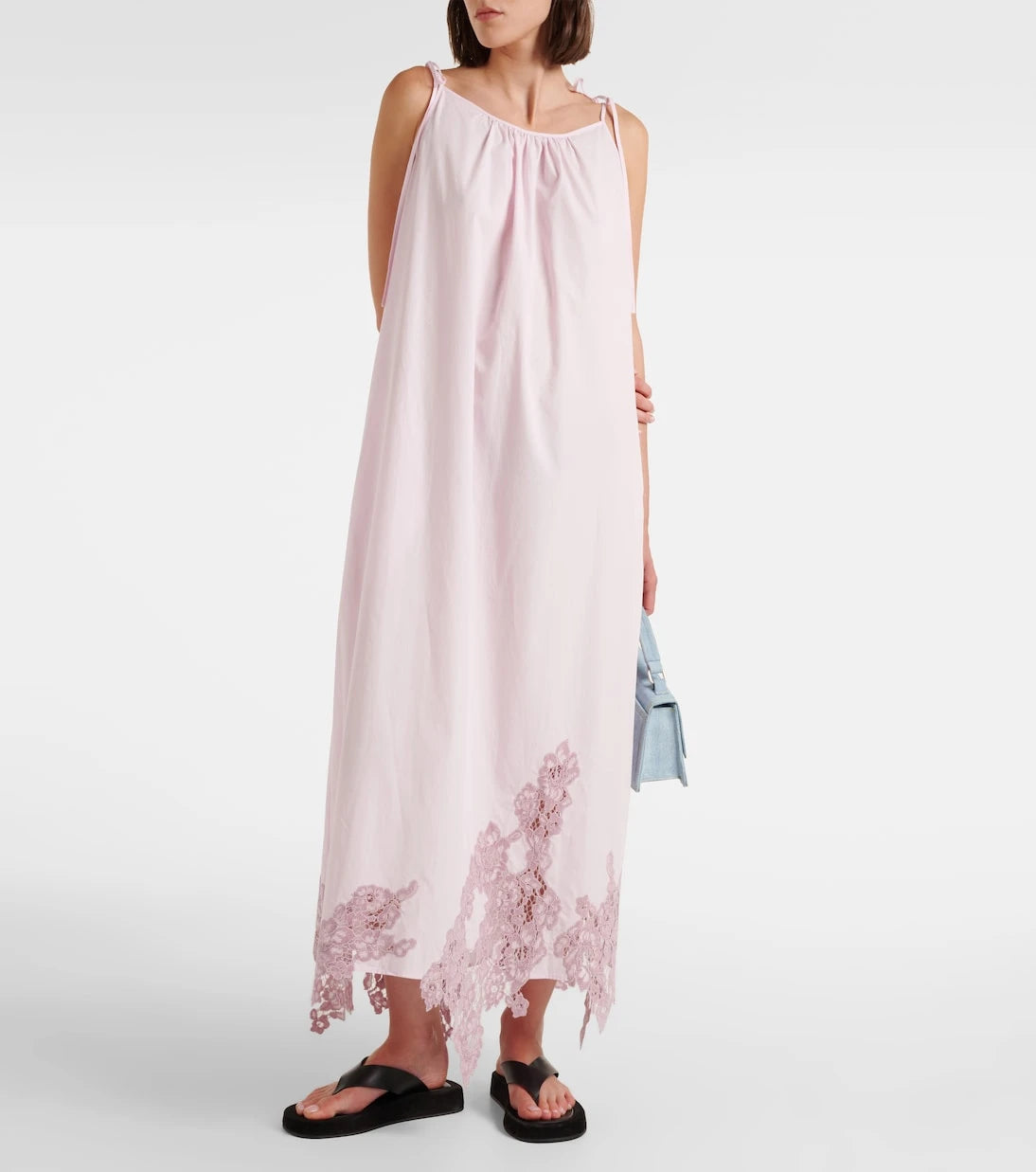 Acne Studios - فستان ميدي قطني بحواف من الدانتيل