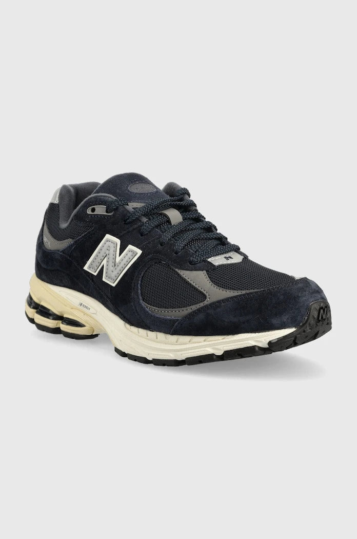 Маратонки New Balance M2002rca