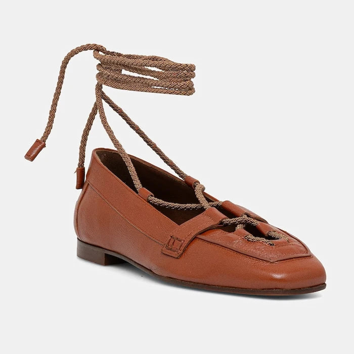 Pollini deri balerinler