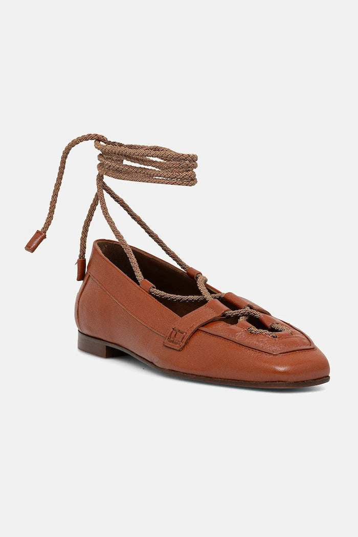 Pollini deri balerinler