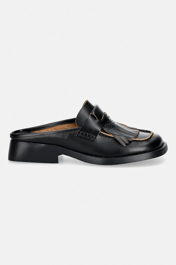 Кожени чехли Camper TWS