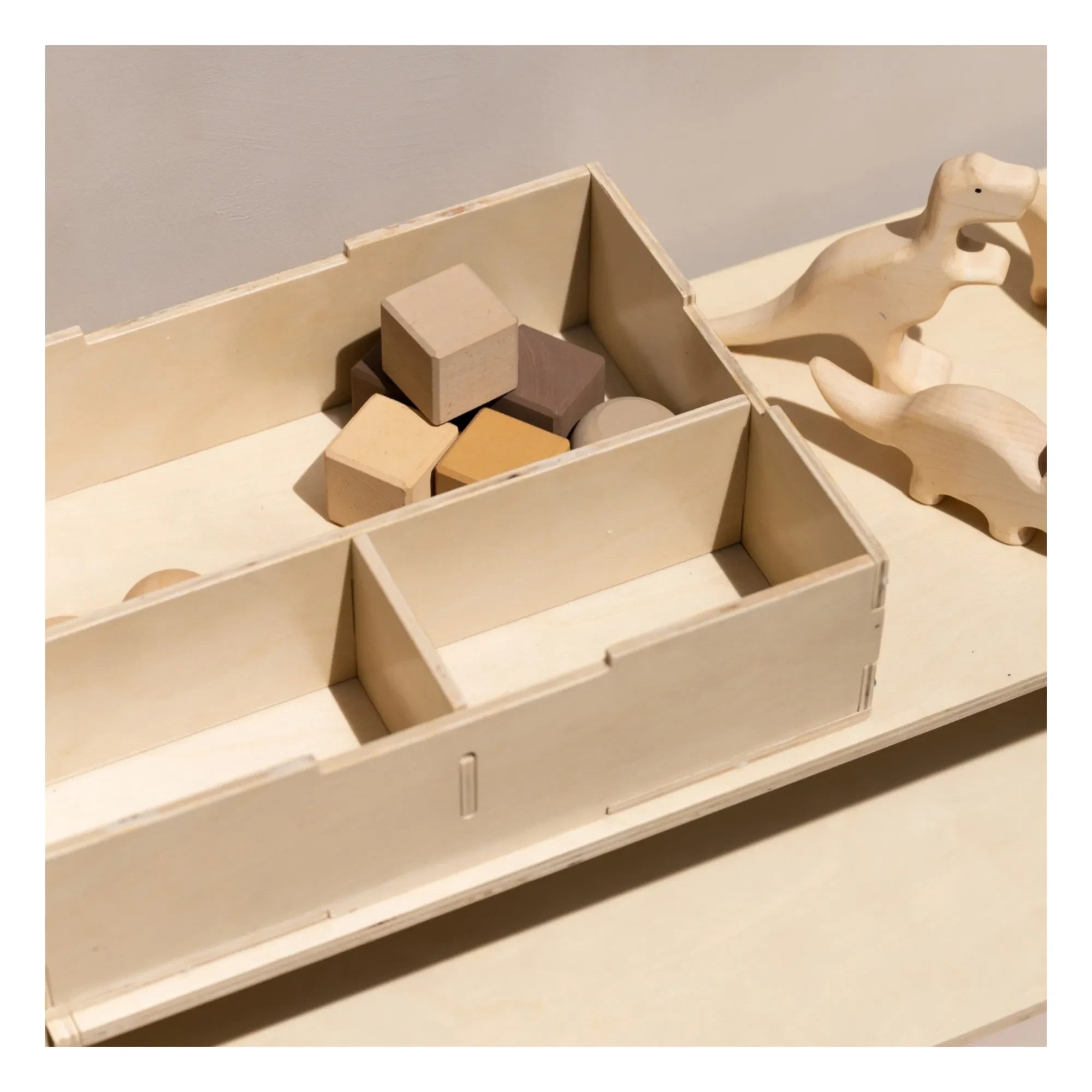 Nofred - Storage box with wooden lid | Bois clair