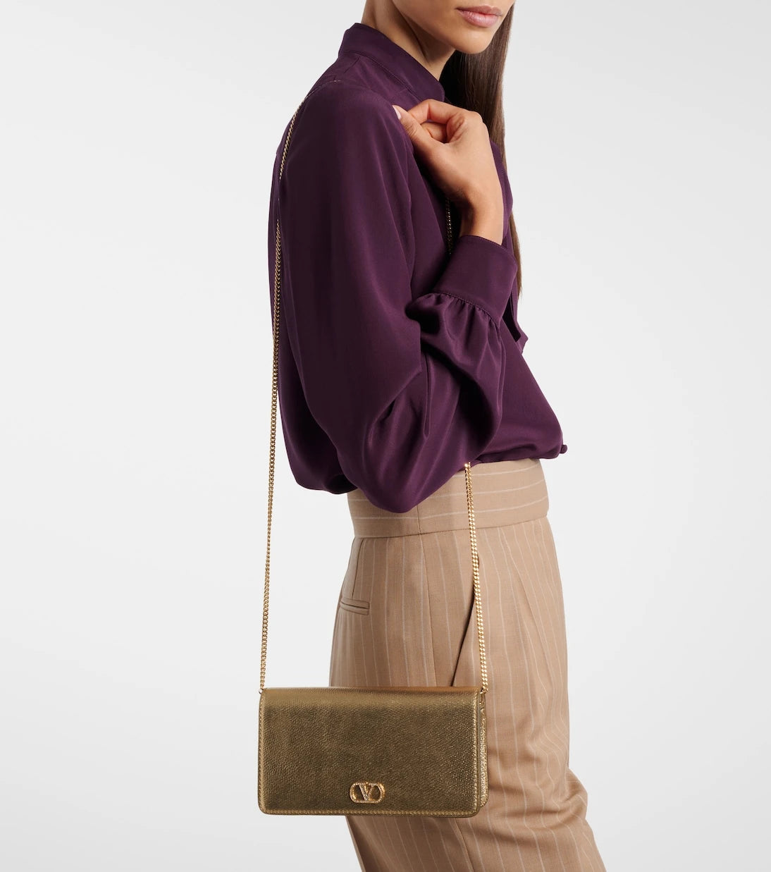 Valentino Garavani - VLogo Mini metallic leather clutch