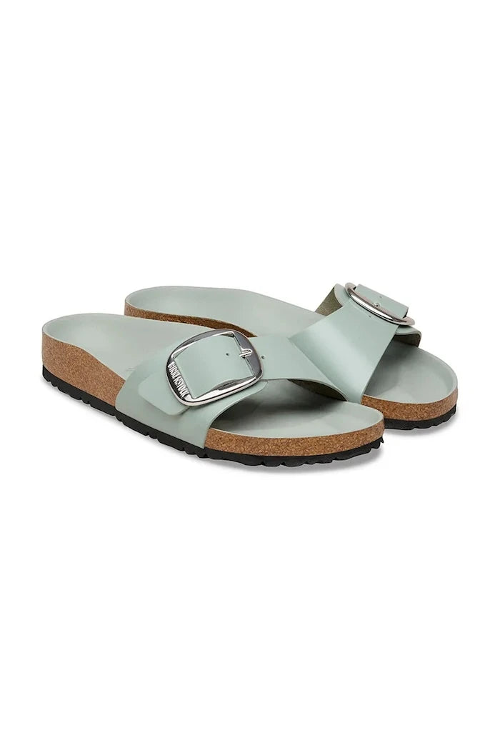 Birkenstock düz tabanlı kadın deri terlik Madrid Big Buckle