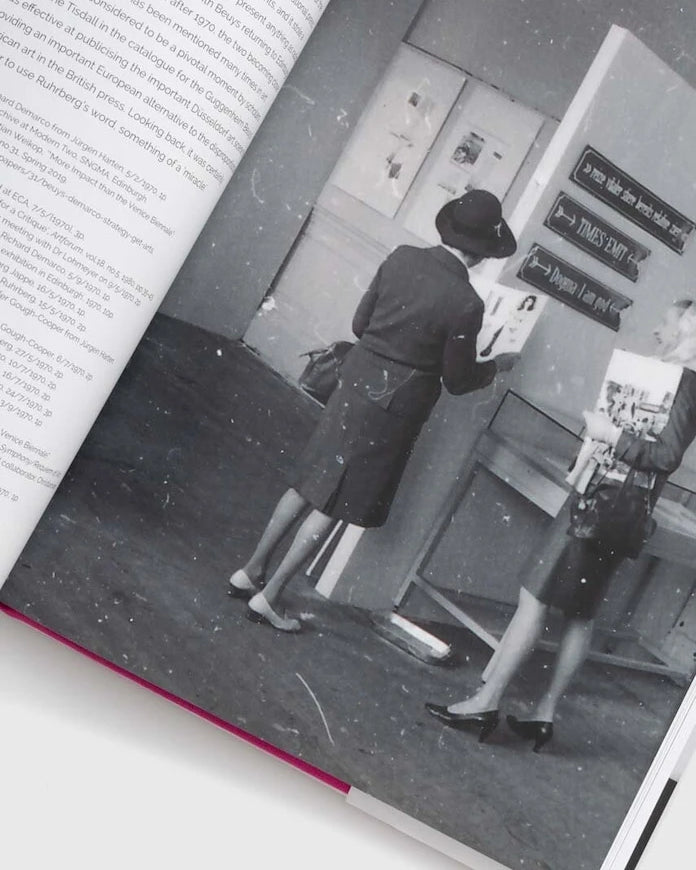 Албум Studies in Photography Strategy: Get Arts, Christian Weikop