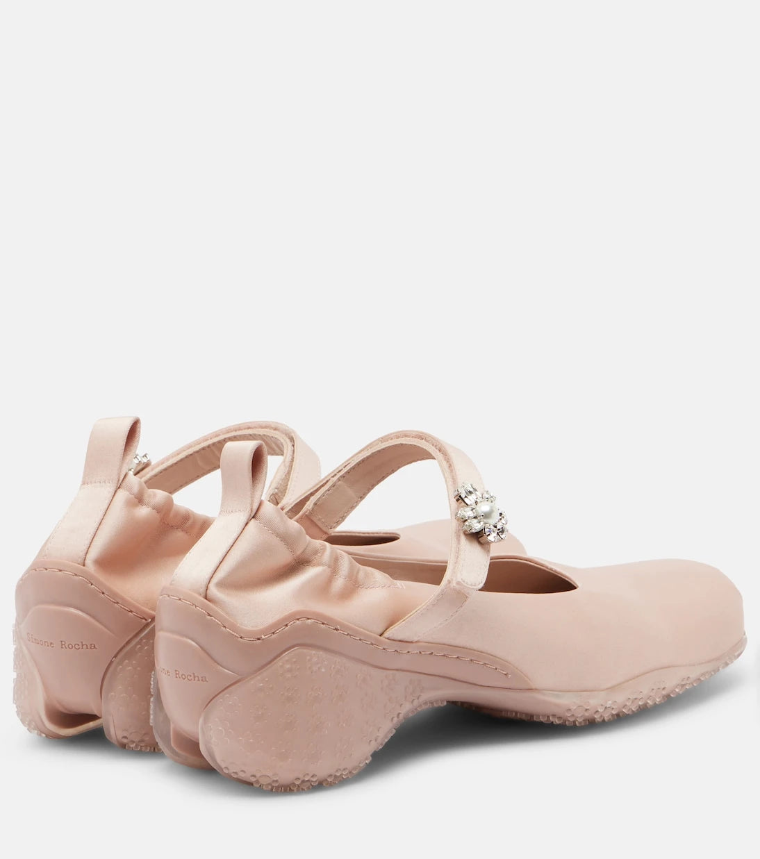 Simone Rocha - حذاء باليه رنر بكعب ومزين بالكريستال من الساتان