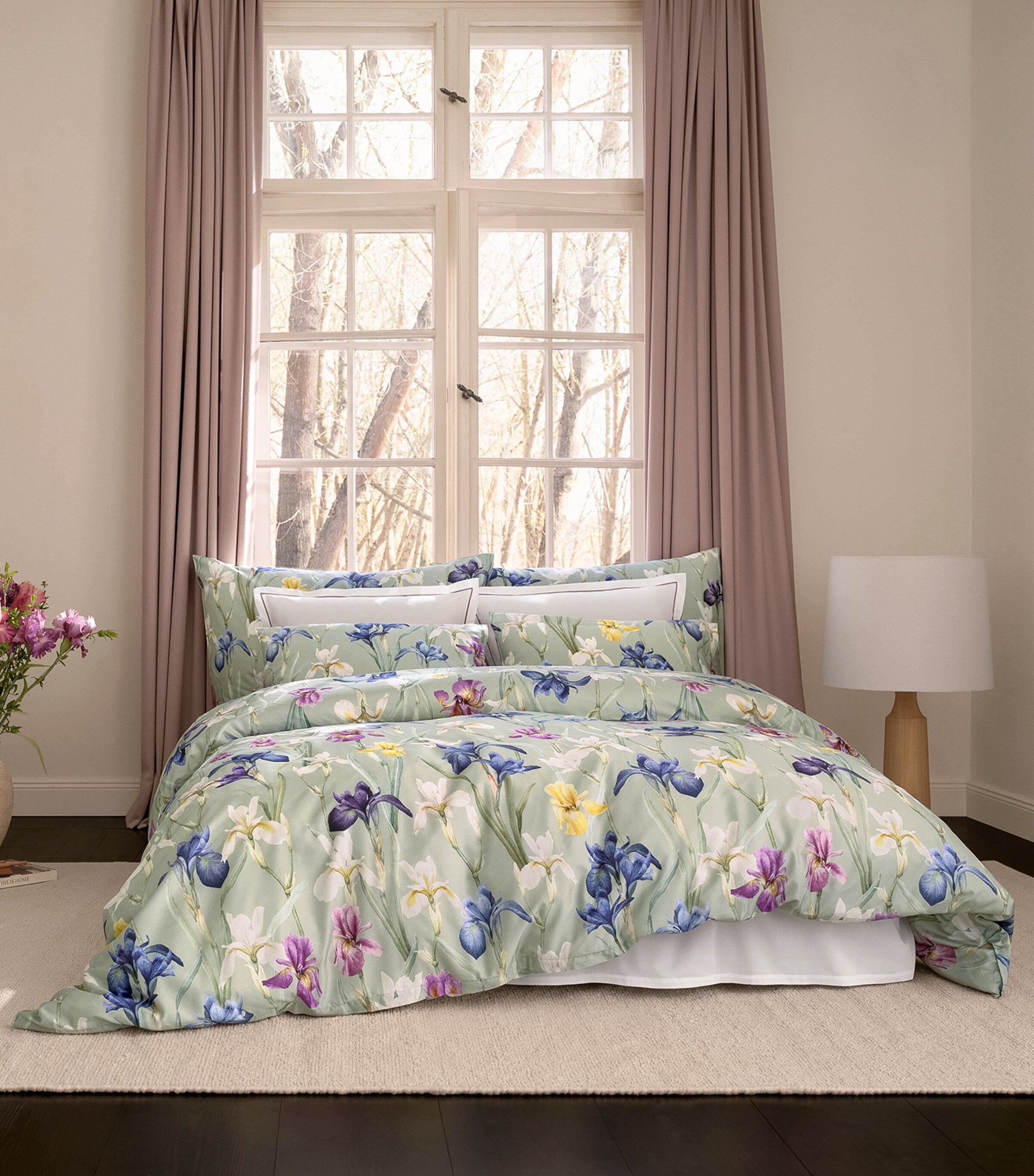 Cotton Charlotte Super King Duvet Cover (260cm x 220cm)