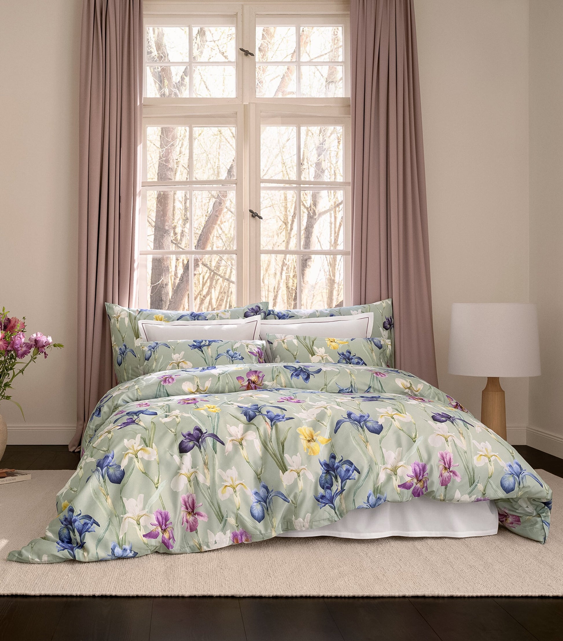 Cotton Charlotte Super King Duvet Cover (260cm x 220cm)