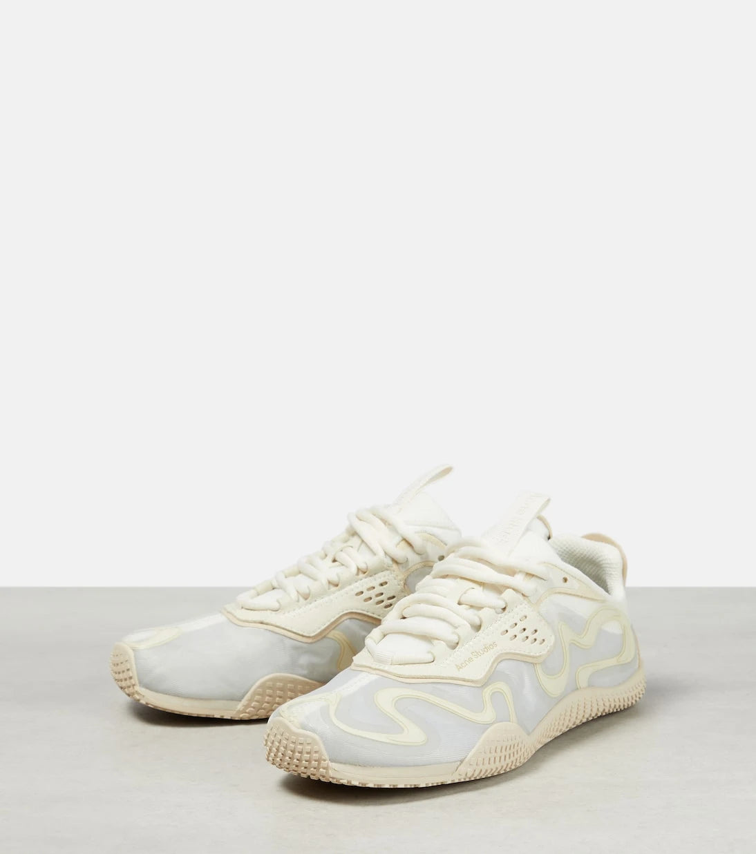 Acne Studios - أحذية رياضية مزينة بالجلد