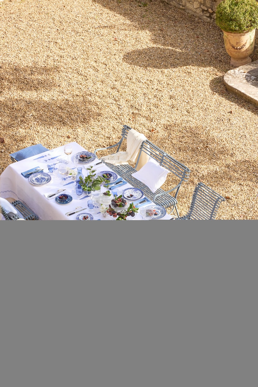 Alexandre Turpault Linen Embroidered Midi Tablecloth (170cm x 250cm)