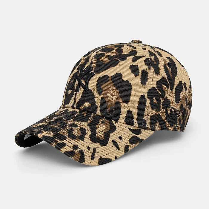 New Era pamuklu vizörlü şapka LEOPARD 920 NYY