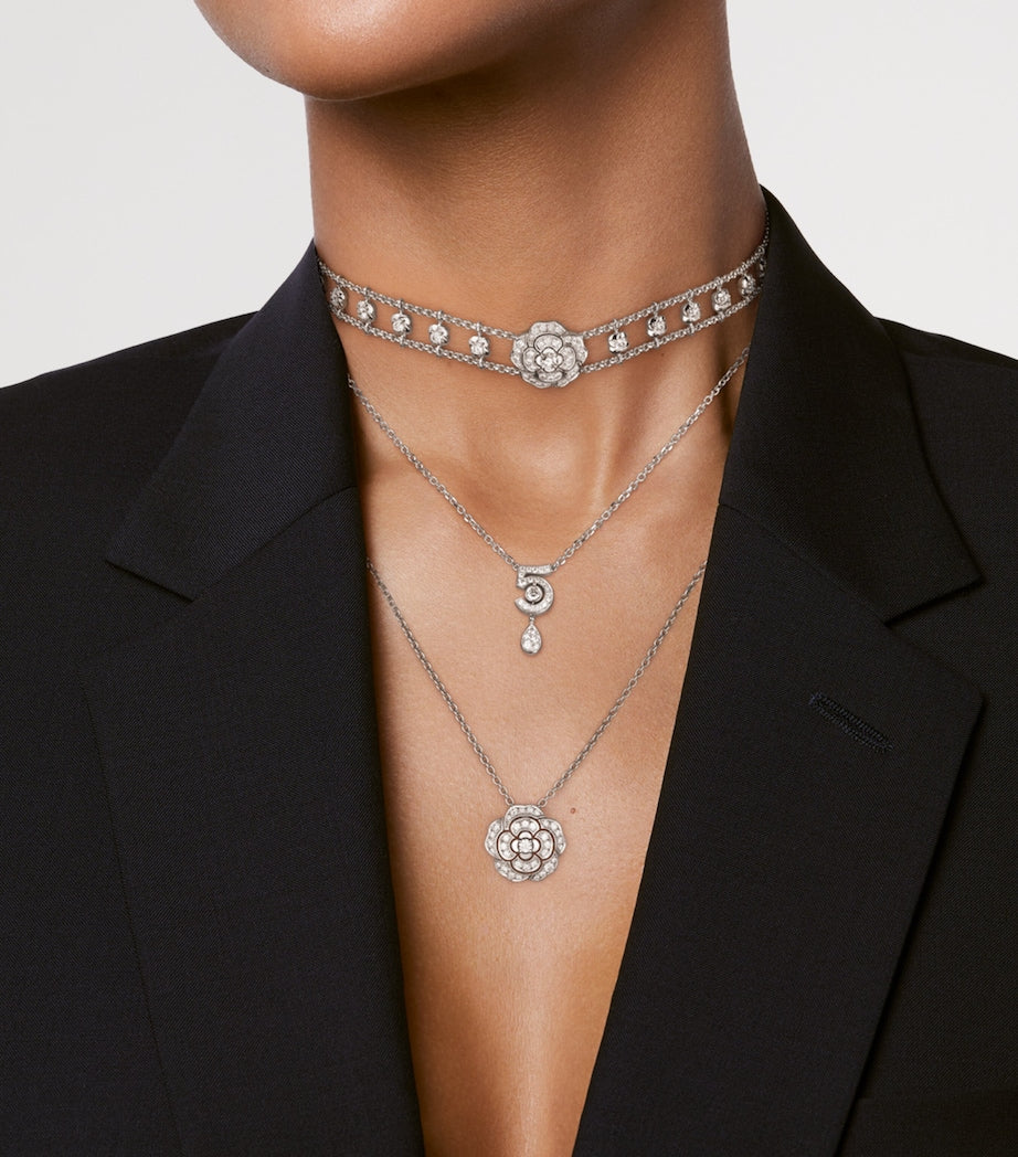 CHANEL White Gold and Diamond Bouton de Camélia Supple Choker