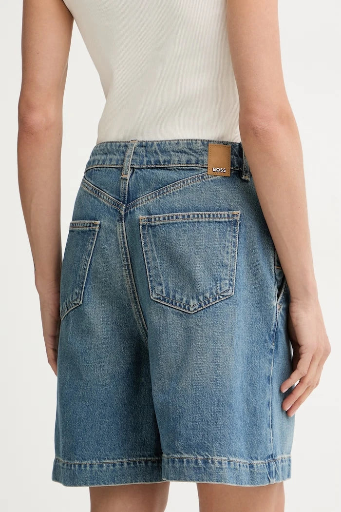 BOSS kadın denim kısa şort ALLEXY DENIM SHORT
