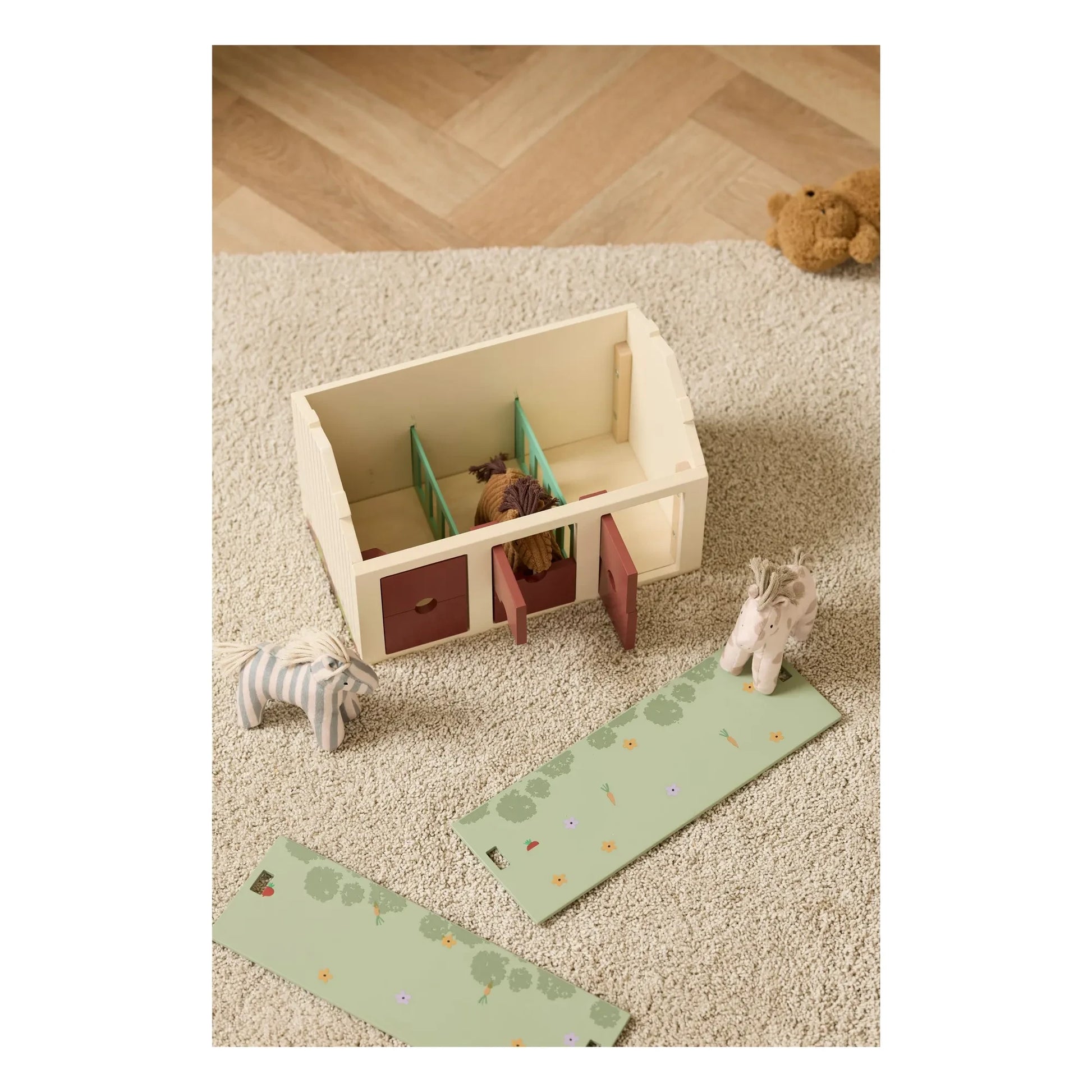 Kid's Concept - Stable with horses