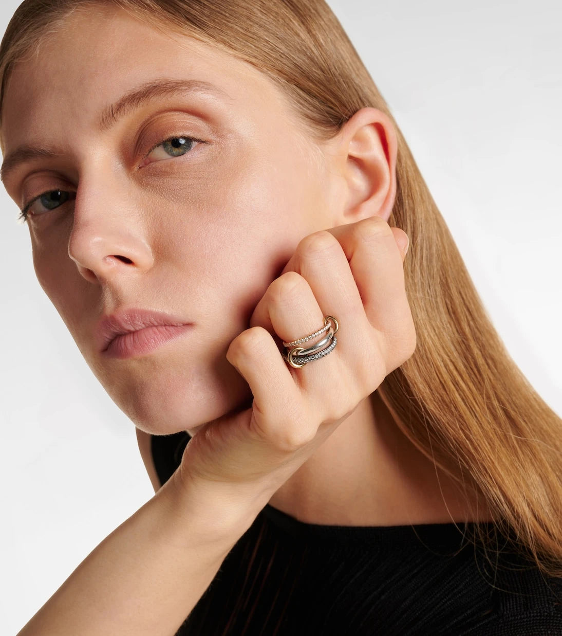Spinelli Kilcollin - Scorpio 18kt gold linked rings with diamonds