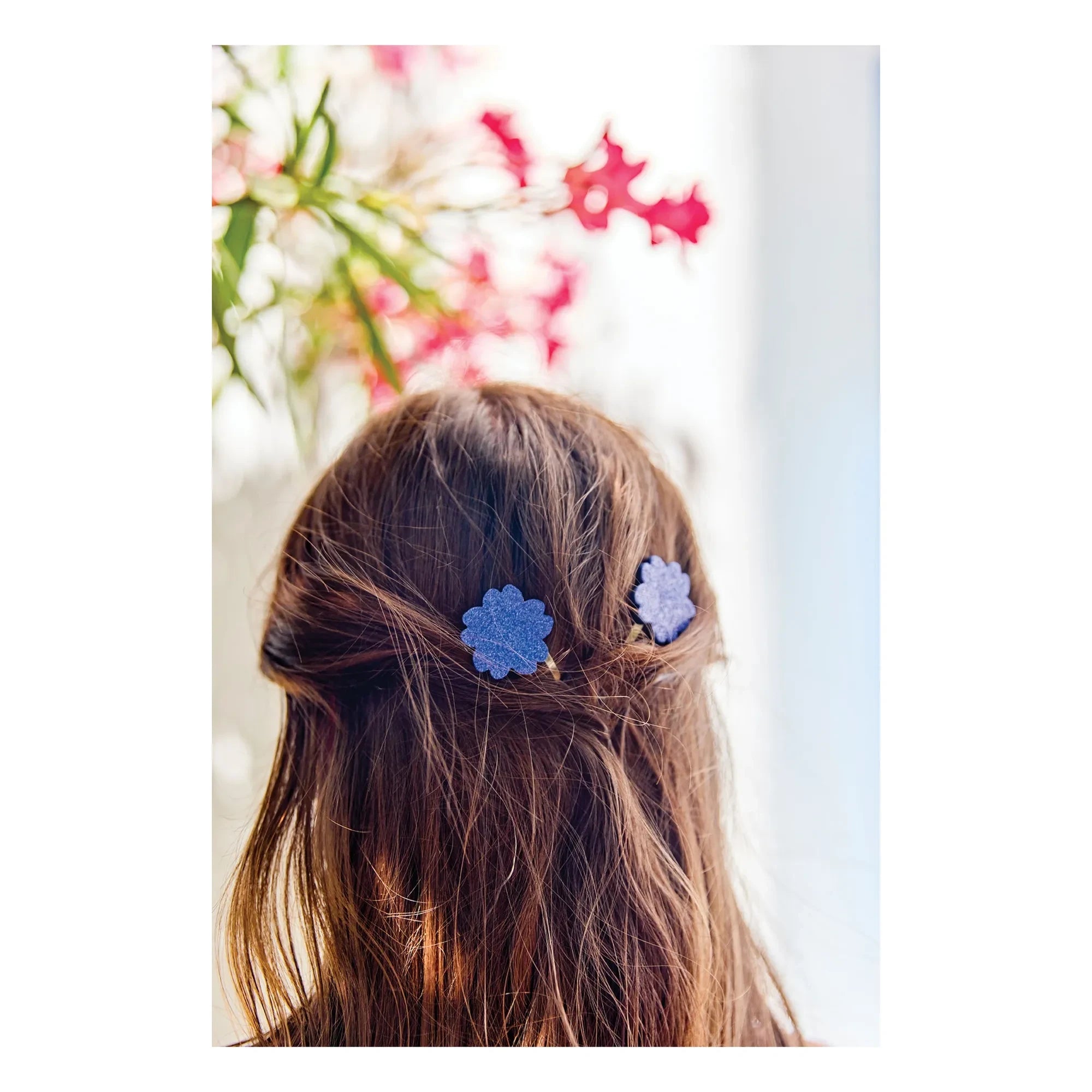 Tartine et Chocolat - Set of 2 Hibiscus Glitter Barettes | Royal blue