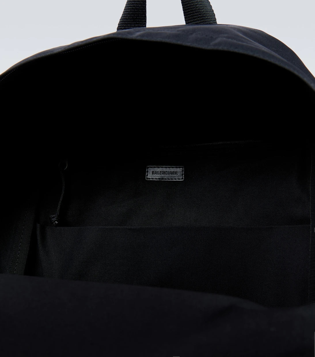Balenciaga - Explorer backpack