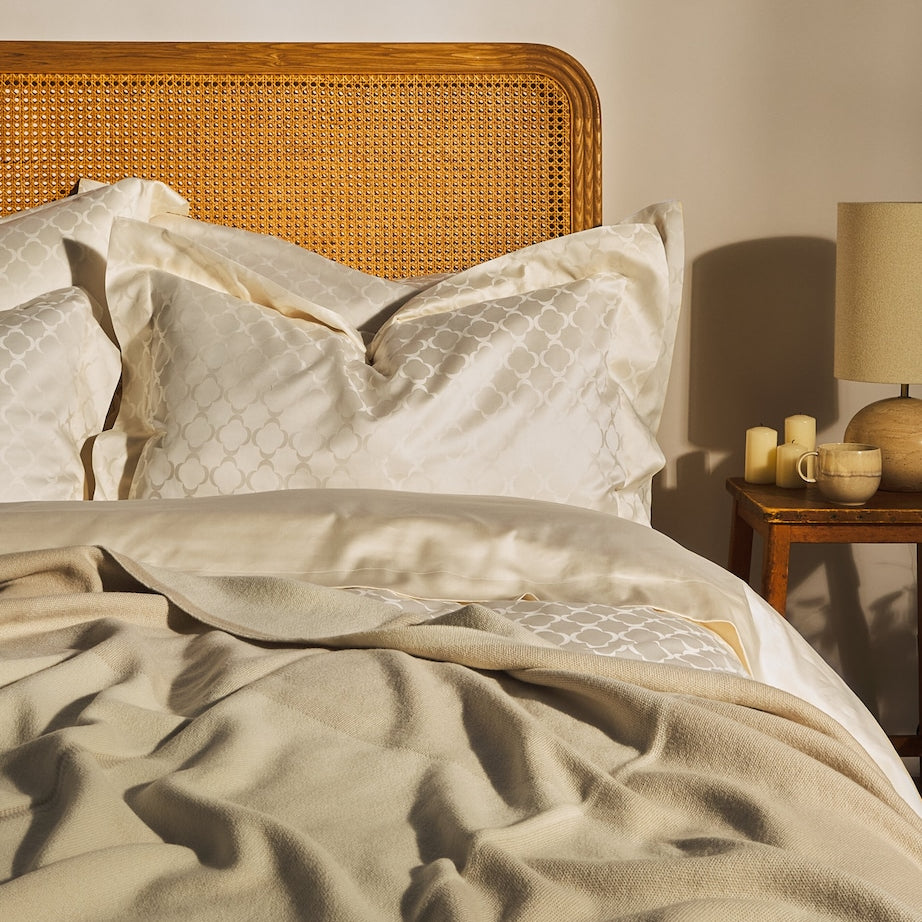 Celso De Lemos Cashmere Pastor Throw (150cm x 120cm)