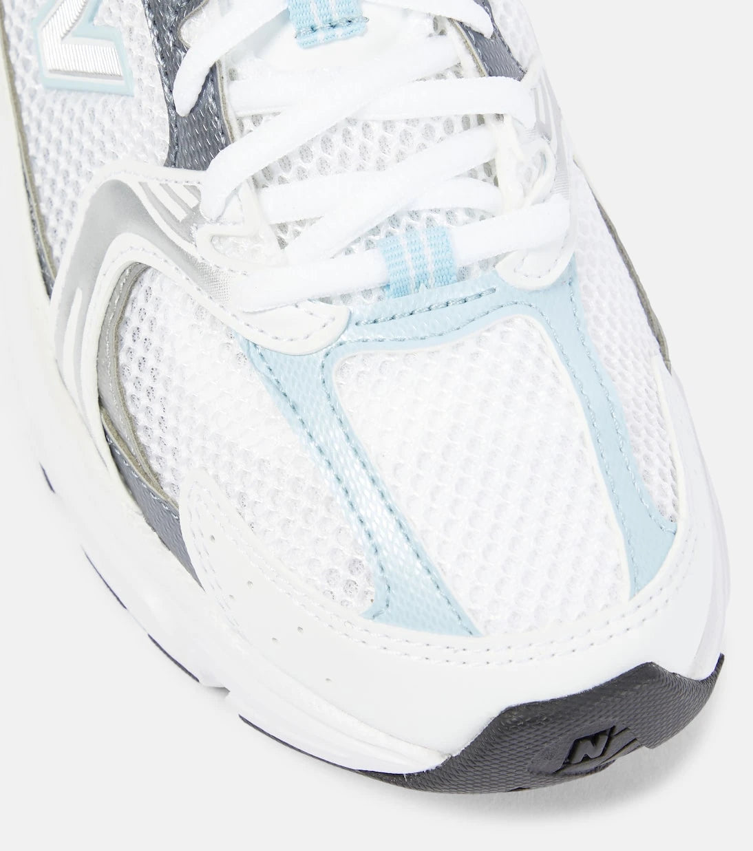 New Balance - حذاء رياضي 530