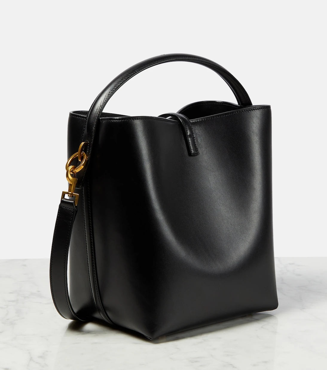 Saint Laurent - Le 37 leather bucket bag