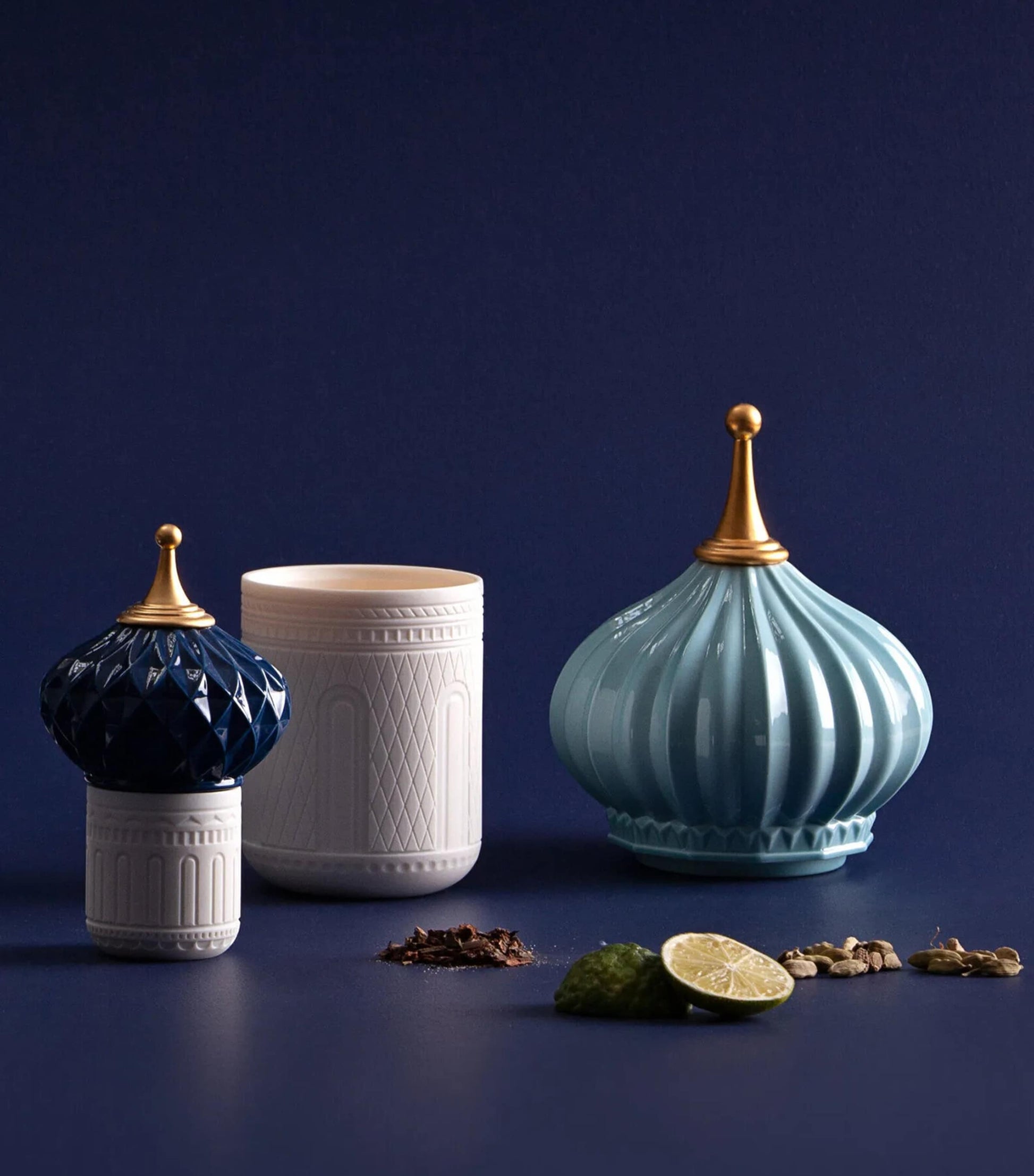 Blue Spire Scented Candle (200g)