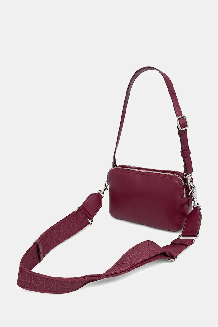 Calvin Klein чанта crossbody дамска от имитация на кожа