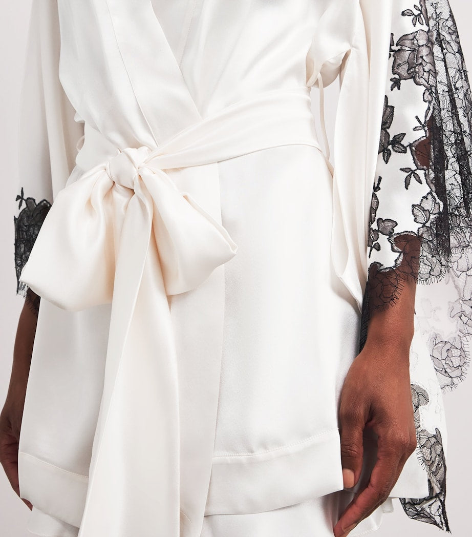 Carine Gilson Beige Silk Lace-Detail Short Robe