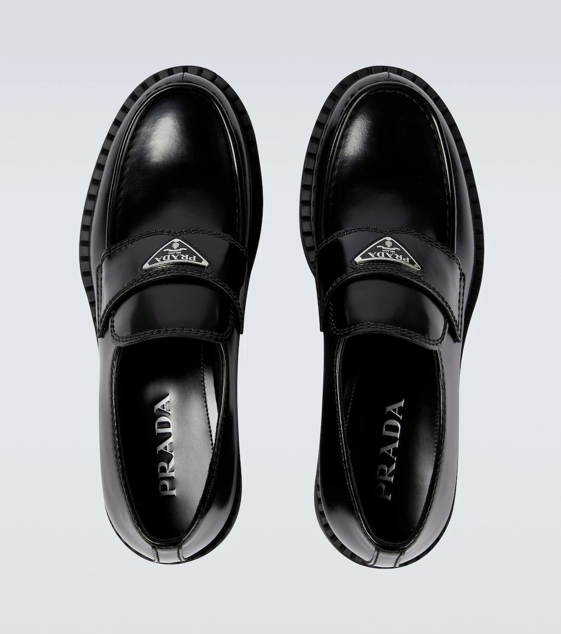Prada - Fırçalanmış deri loafer'lar