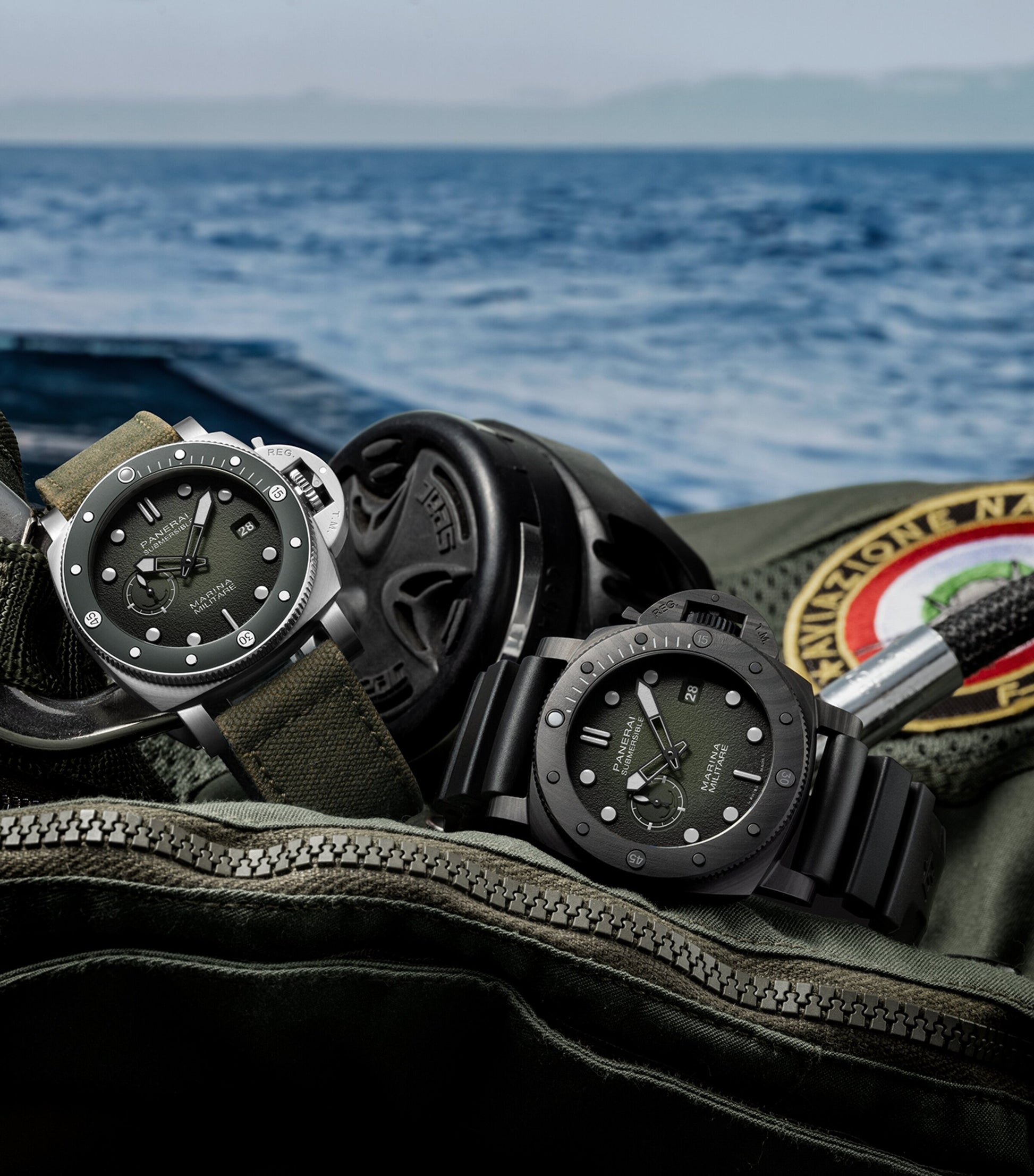 Stainless Steel Submersible Marina Militare Watch 44mm