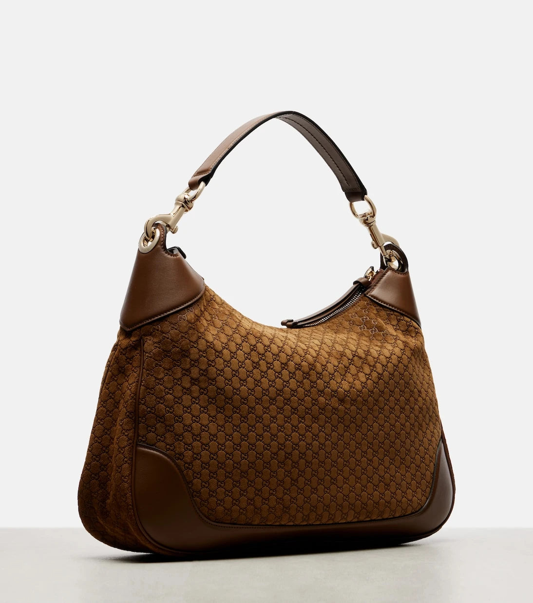 Gucci - حقيبة كتف Gucci B متوسطة من الشمواه