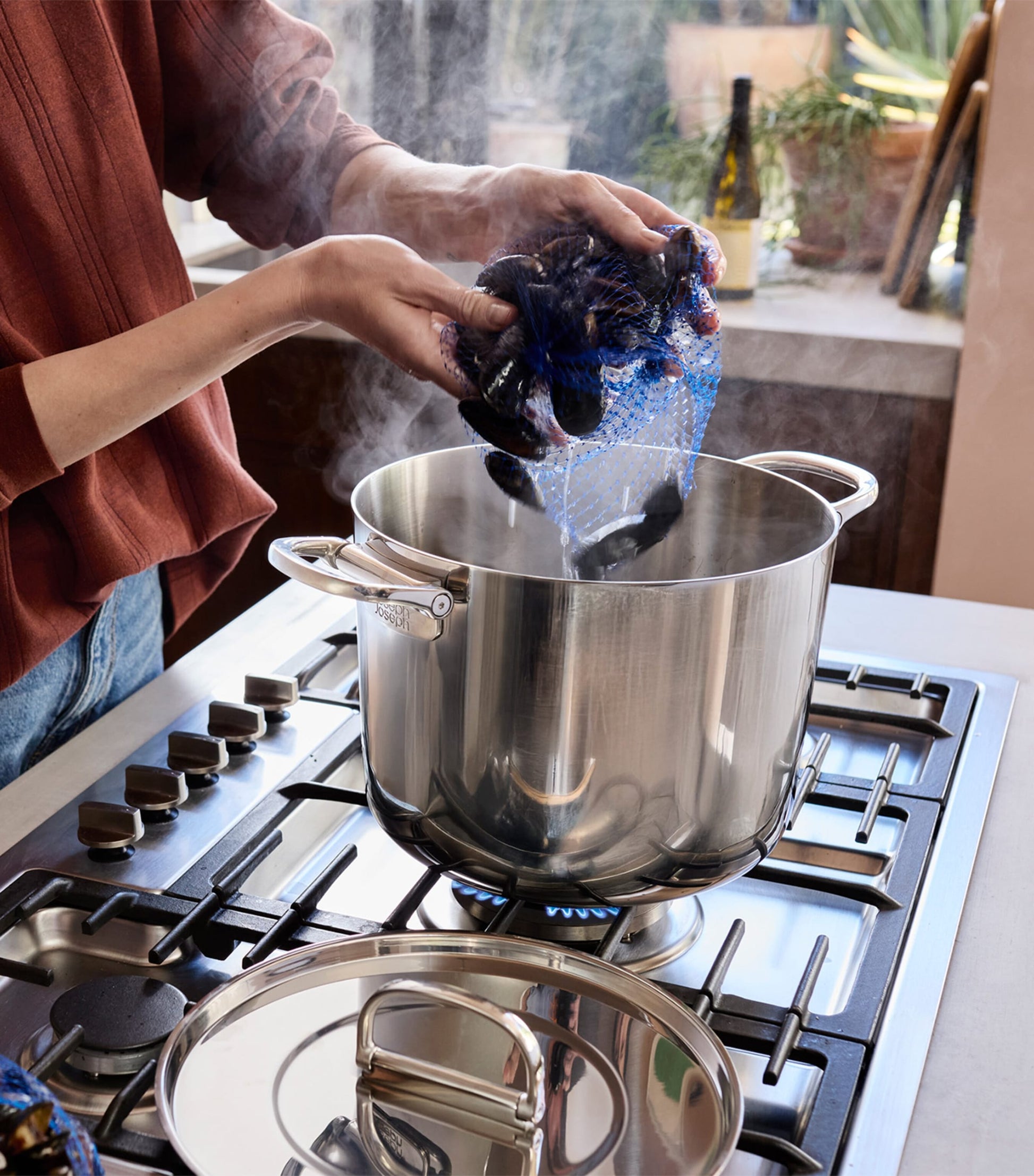 Space Steel Folding-Handle 6-Piece Cookware Set