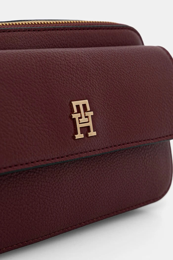 Tommy Hilfiger kadın crossbody suni deri çanta