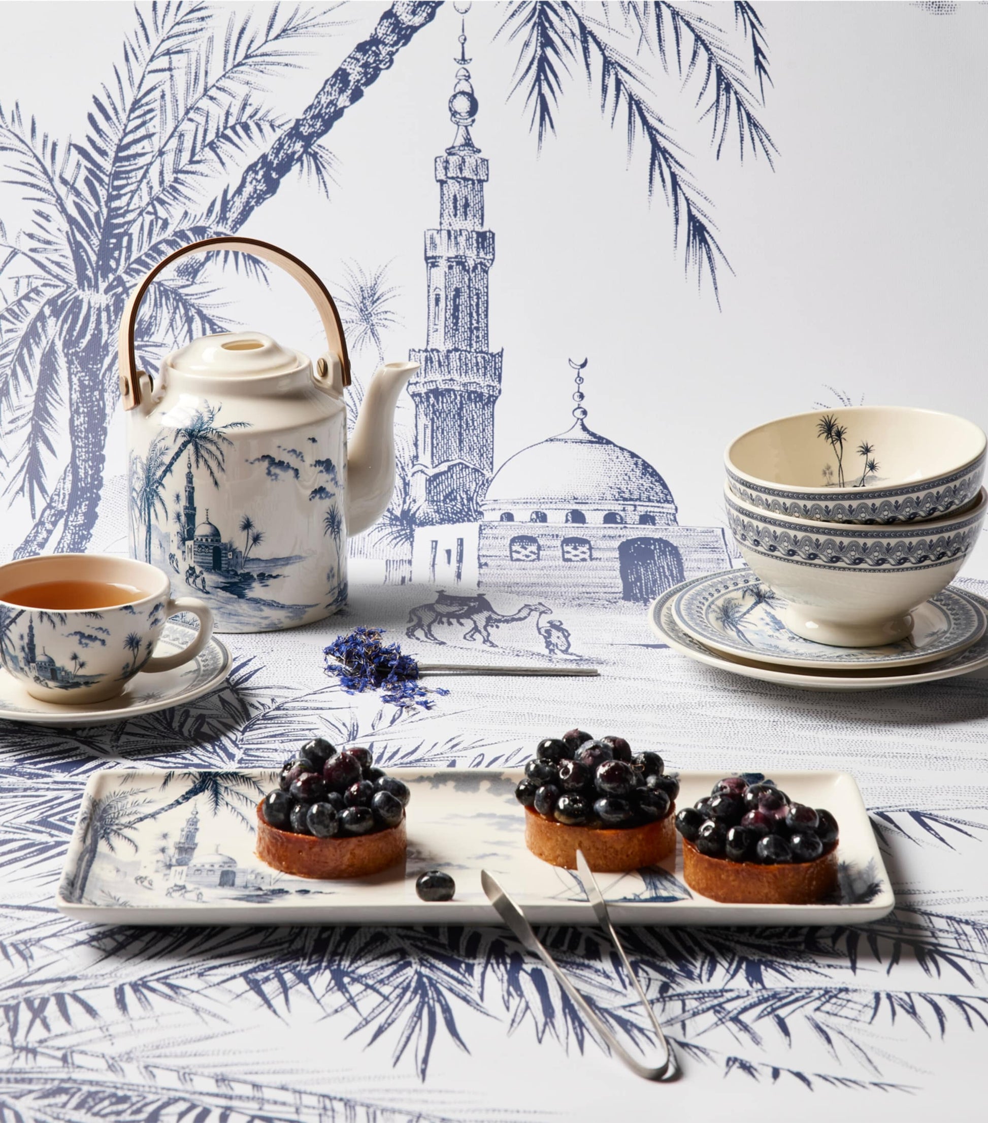 Gien Ceramic Dépareillé Japanese Teapot