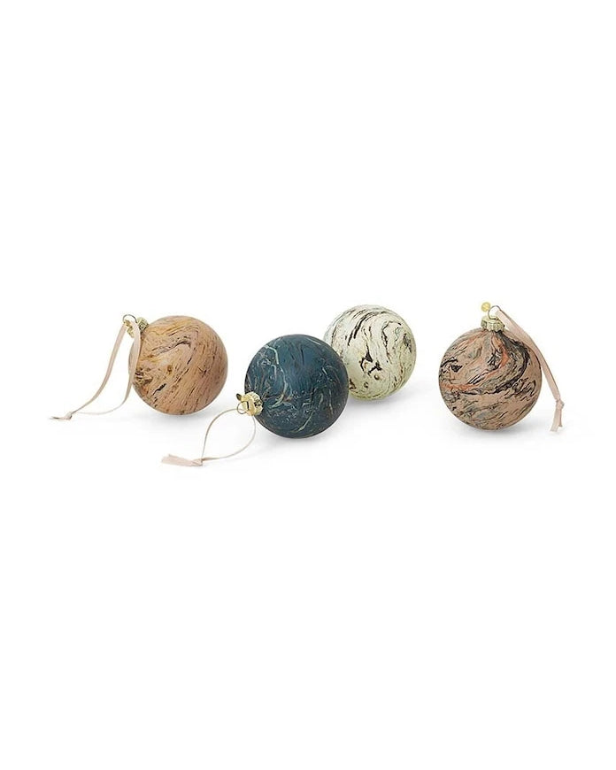 Комплект играчки за елха ferm LIVING Marble Baubles M (4 броя)