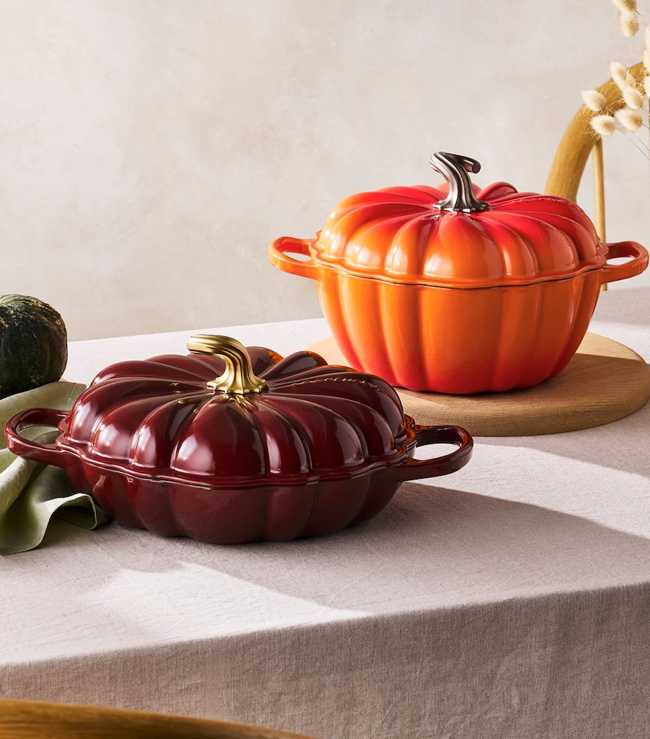 Le Creuset Cast Iron Pumpkin Shallow Casserole Dish (28cm)