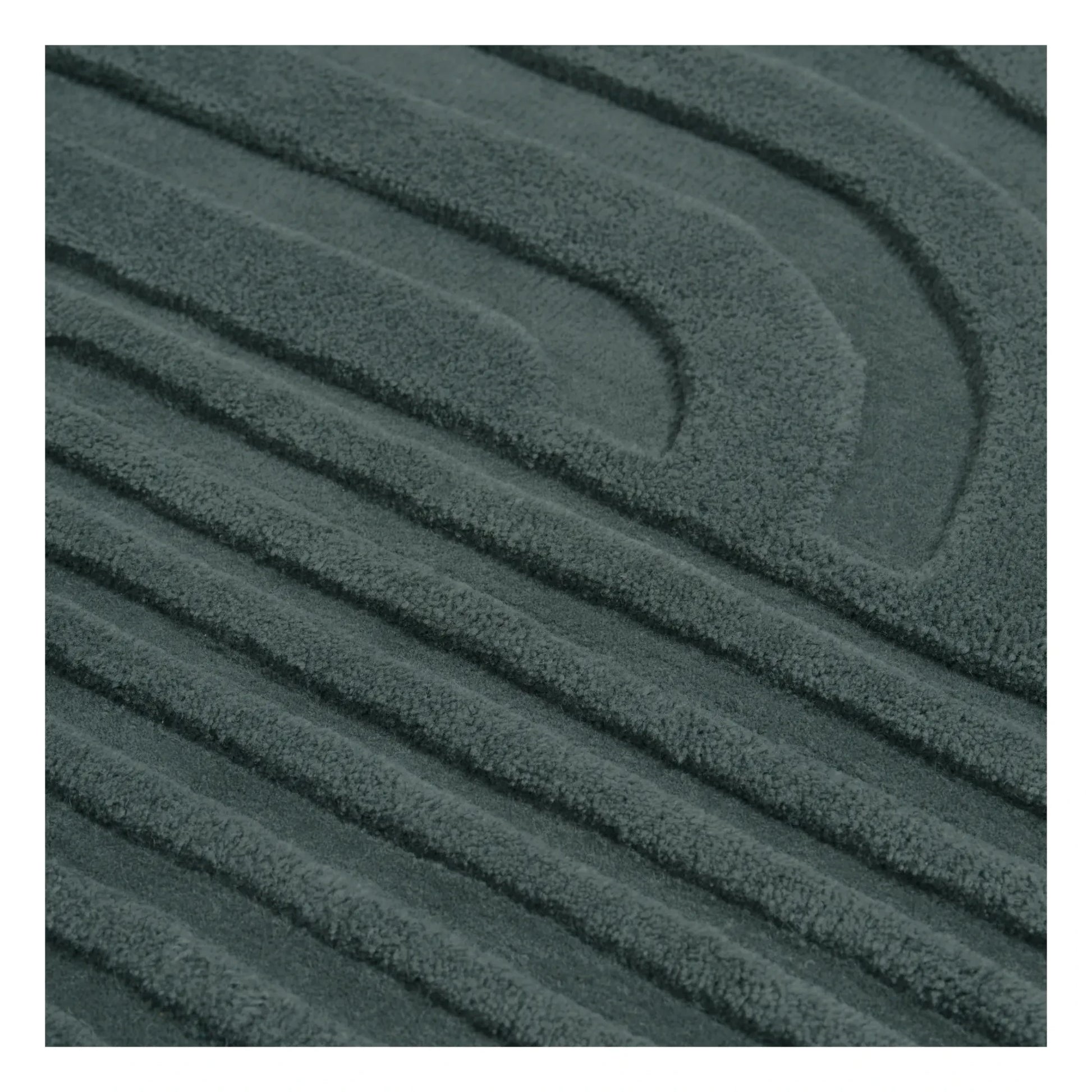 Muuto - Relevo Rug - Studio Pepe | Dark green