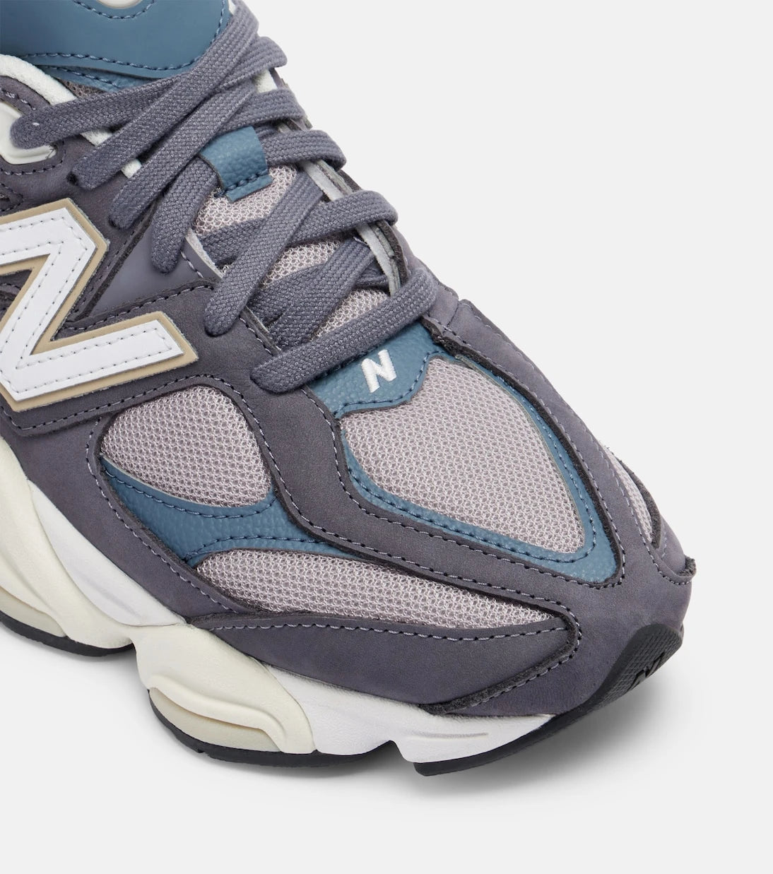 New Balance - 9060 suede sneakers