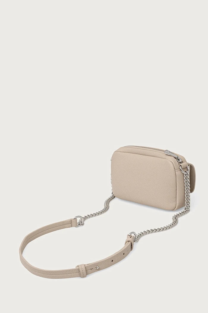 Armani Exchange kadın suni deri çanta