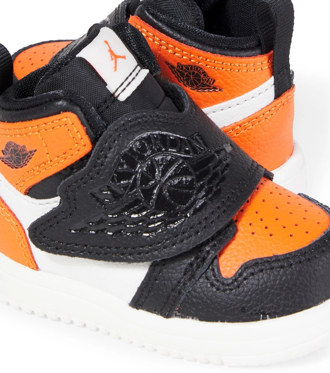 Nike Kids - Baby Sky Jordan 1 leather sneakers