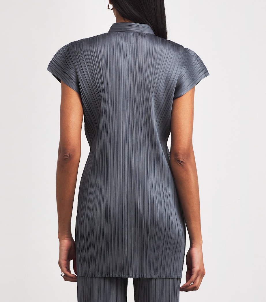 Grey Monthly Colors May Top